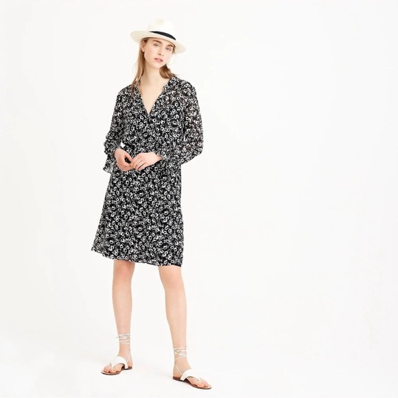 J crew mercantile Drapey tie front dress - Picture 3 of 3